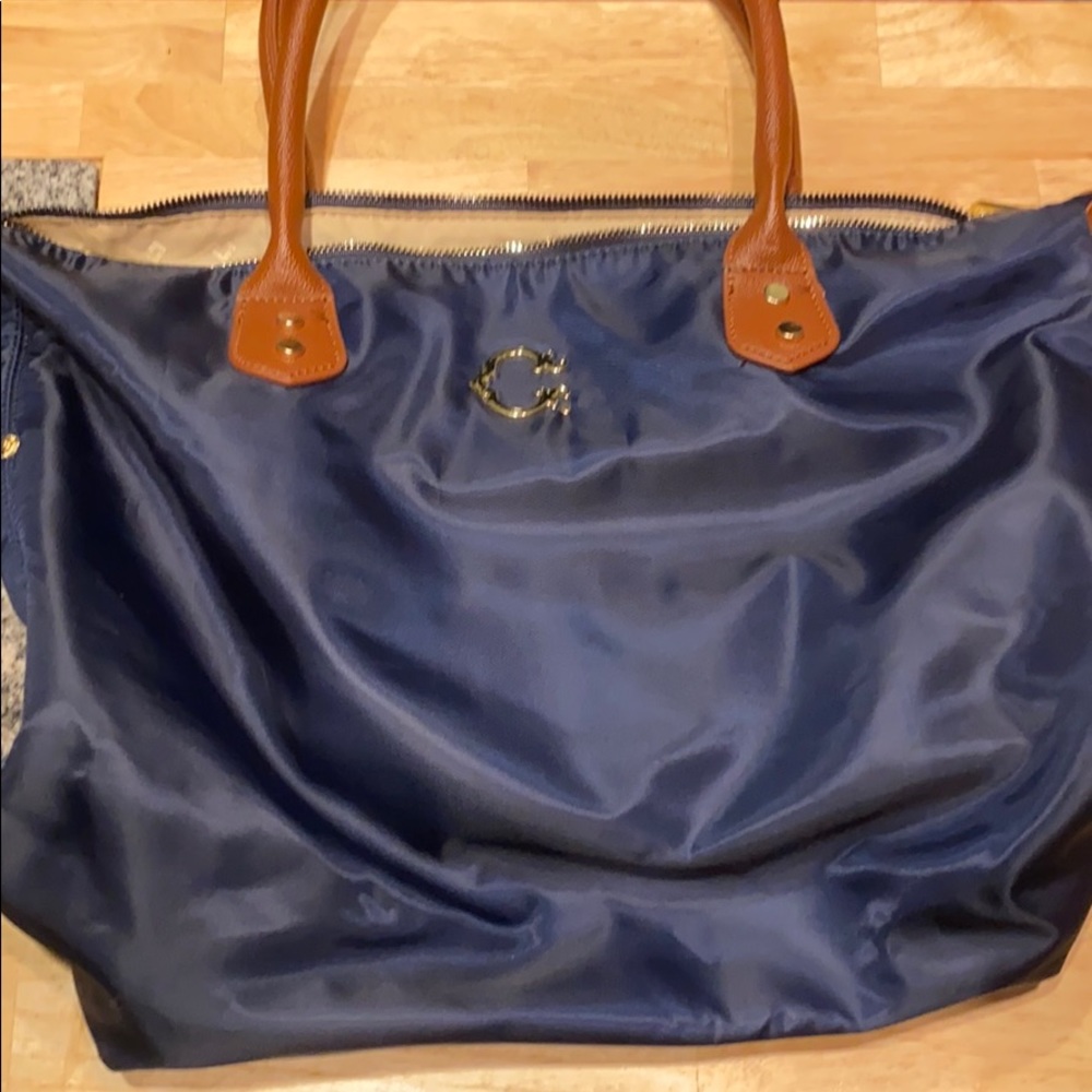 C. Wonder Tote